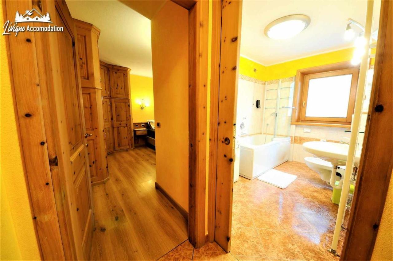 Alpen Royal By Livigno Accomodation 外观 照片
